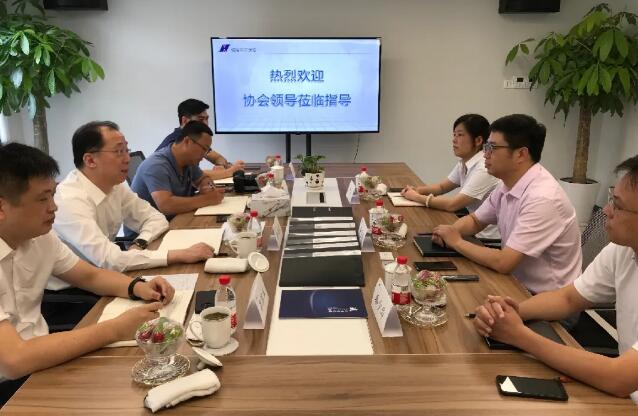 上海市保安服務(wù)行業(yè)協(xié)會(huì)走訪(fǎng)調(diào)研保安公司